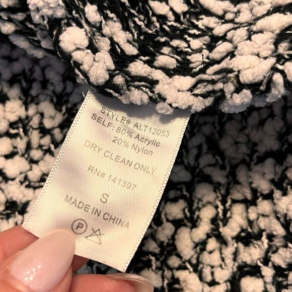 ASTR The Label Black & White Marled Cardigan Sweater Size small - Picture 7 of 8